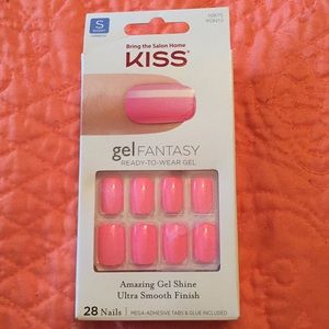 Kiss Gel Fantasy Ready to wear Gel Manicure